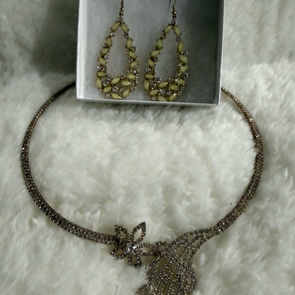 Gold-Tone Crystal Floral Necklace with Pale Yellow Teardrop Earrings